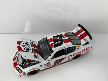 Action NASCAR Kasey Kahne #9 Reverse Pit Cap Car 2005 Dodge Charger 1:24 Diecast