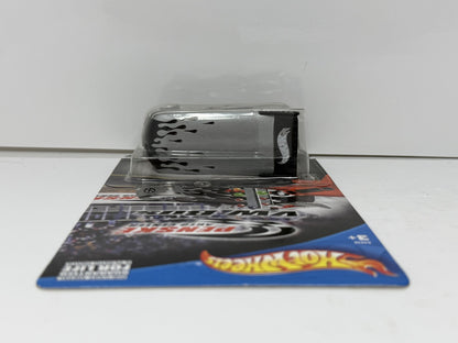 Hot Wheels Penske Auto Center VW Volkswagen Drag Bus 1:64 Diecast