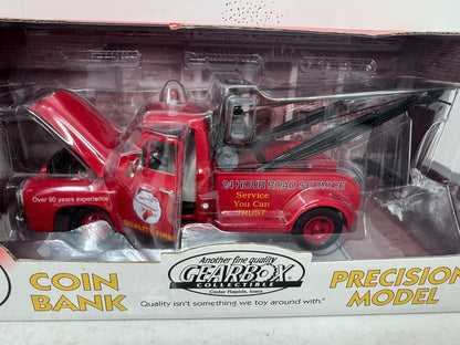 Gearbox Fire Chief Gasoline 1953 Ford F-100 Tow Truck 1:24 Diecast Coin Bank