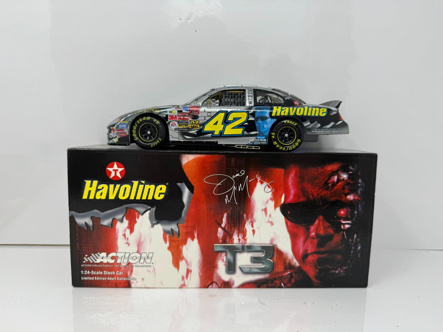 Action NASCAR Jamie McMurray #42 Terminator 3 2003 Dodge Intrepid 1:24 Diecast
