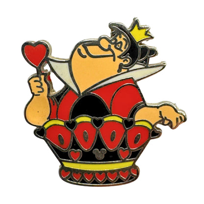 DLR Disney Queen of Hearts Alice in Wonderland Chess Trading Pin DC1S14
