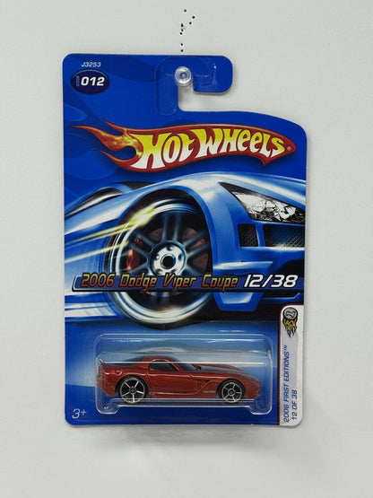 Hot Wheels 2006 First Editions 2006 Dodge Viper Coupe Red 1:64 Diecast