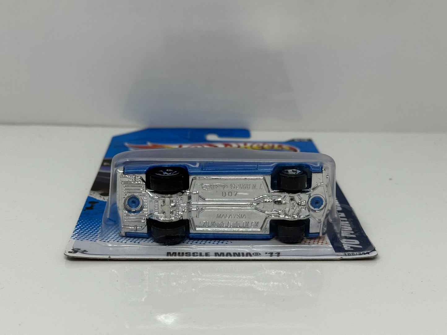 Hot Wheels Muscle Mania 1970 Monte Carlo 1:64 Diecast Factory Sealed Blue