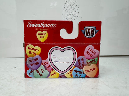 M2 Machines Sweethearts 1971 Dodge Challenger Funny Car 1:64 Diecast