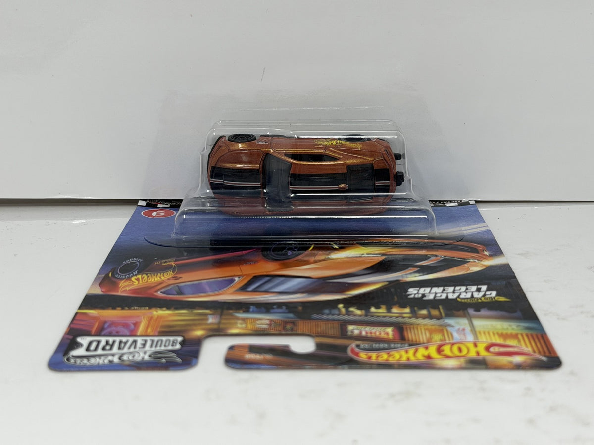 Hot Wheels Premium Boulevard #9 2018 COPO Camaro SS 1:64 Diecast