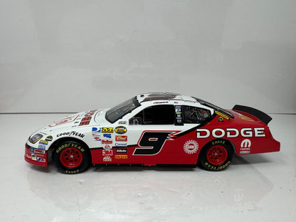 Action NASCAR Kasey Kahne #9 Owners Club Select 2007 Dodge Charger 1:24 Diecast