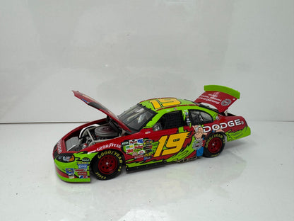 Action NASCAR Jeremy Mayfield #19 Popeye 75th 2004 Dodge Intrepid 1:24 Diecast