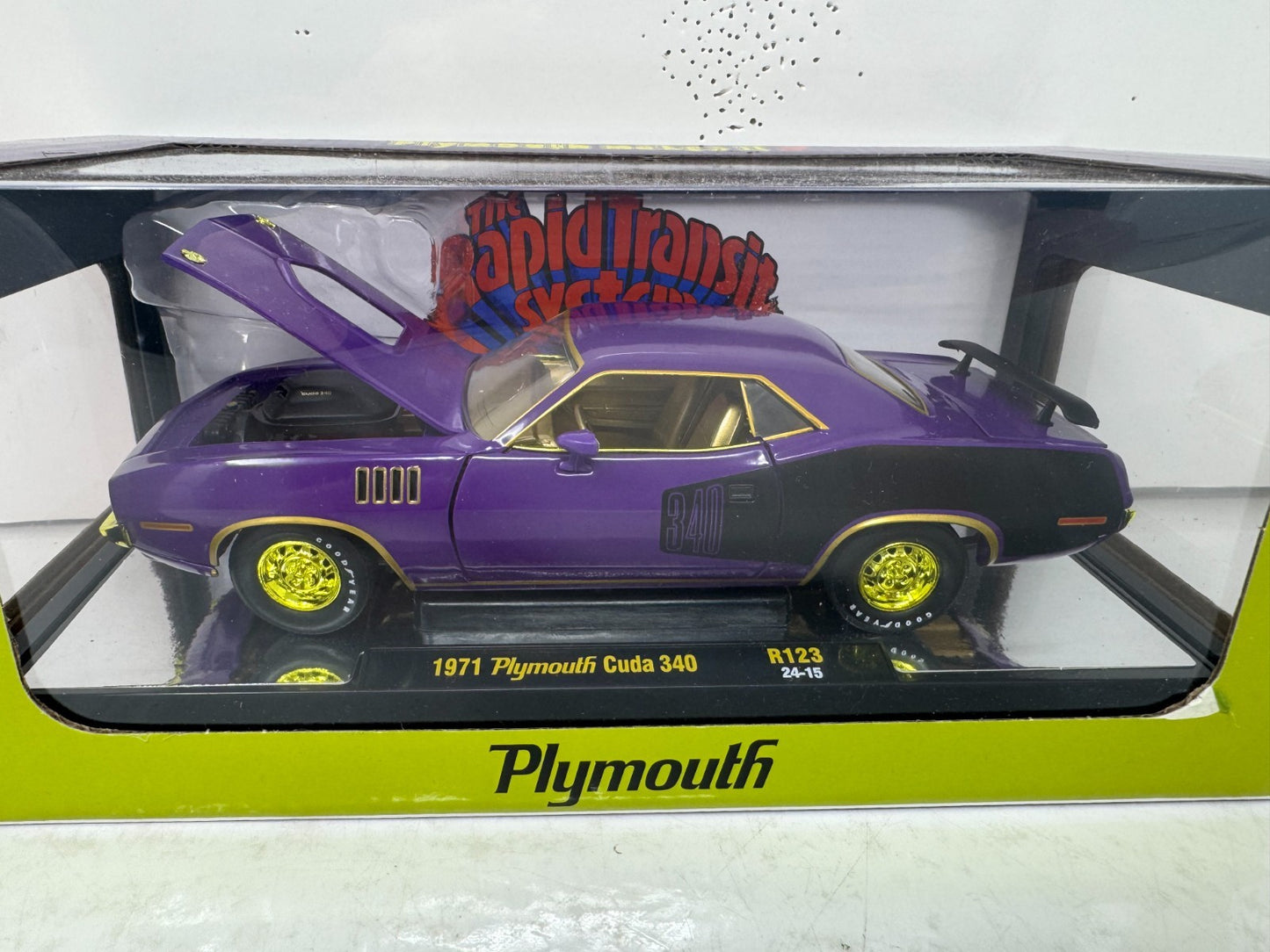 M2 Machines 1971 Plymouth Cuda 340 Rapid Transit CHASE 1:24 Diecast Gold Rims
