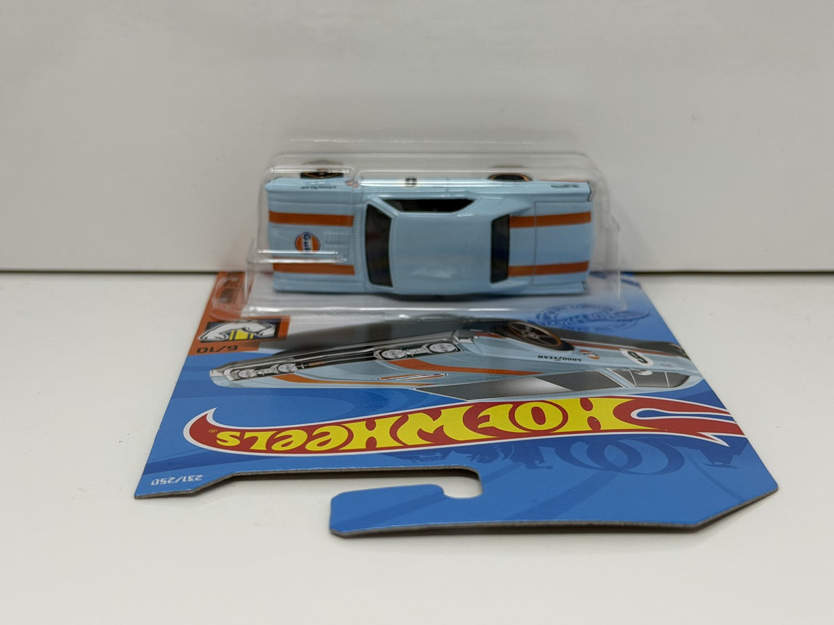 Hot Wheels Muscle Mania 1967 Oldsmobile 442 1:64 Diecast Gulf