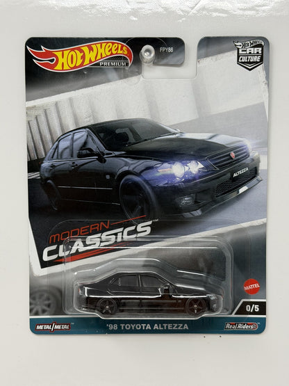 Hot Wheels Premium Modern Classics 1998 Toyota Altezza CHASE 0/5 1:64 Diecast