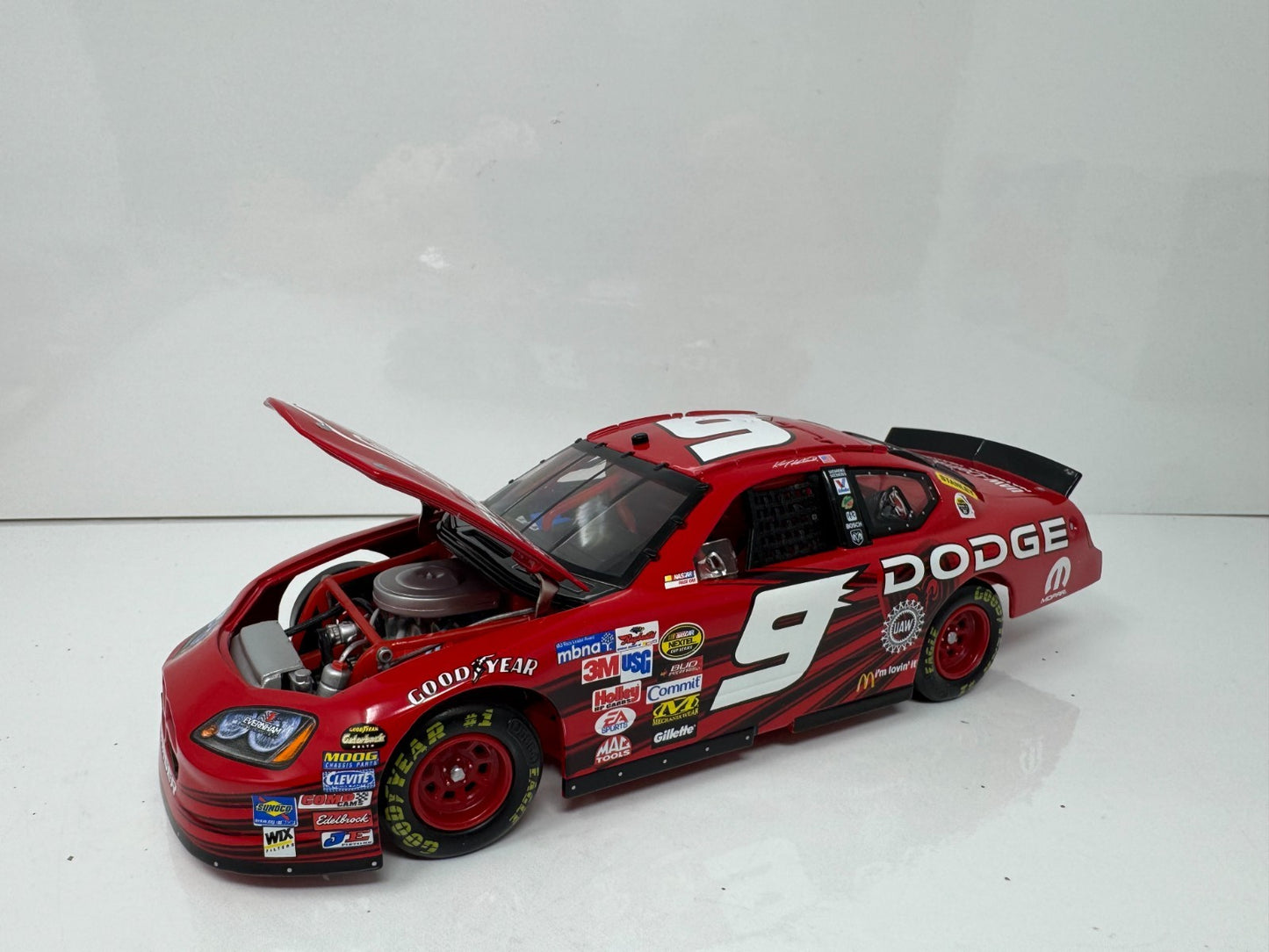 Action NASCAR Kasey Kahne #9 Hometown Edition 2005 Dodge Charger 1:24 Diecast