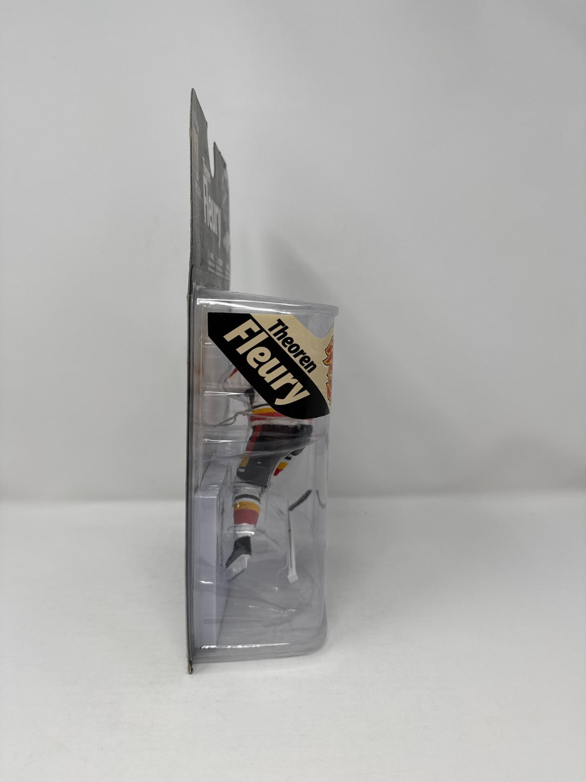 McFarlane NHL Theoren Fleury Calgary Flames Legends Series 8 CHASE Figure