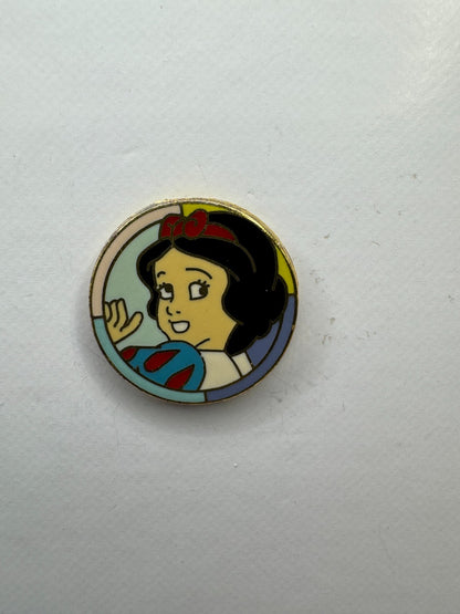 Snow White from Boxed Set Disney Princesses Trading Pin DC1S12