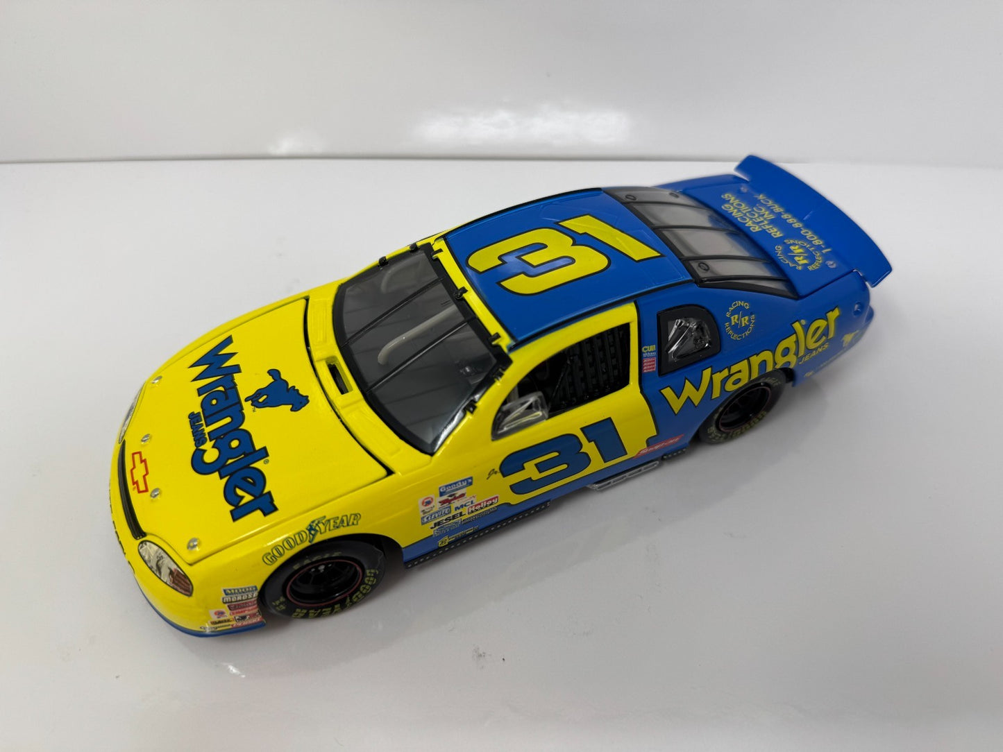 Action NASCAR Dale Earnhardt Jr #31 Wrangler 1997 Monte Carlo 1:24 Diecast