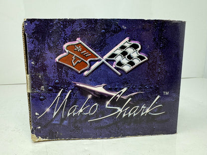Motormax 1961 Mako Shark 2 Tone Blue 1:18 Diecast
