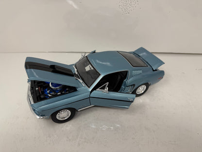 Maisto 1968 Ford Mustang GT Cobra Jet 1:18 Diecast Special Edition