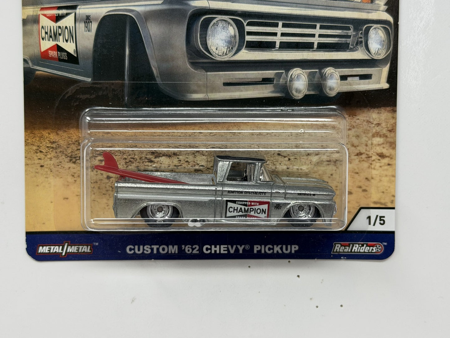 Hot Wheels Shop Trucks Custom 1962 Chevy Pickup 1:64 Diecast Real Riders