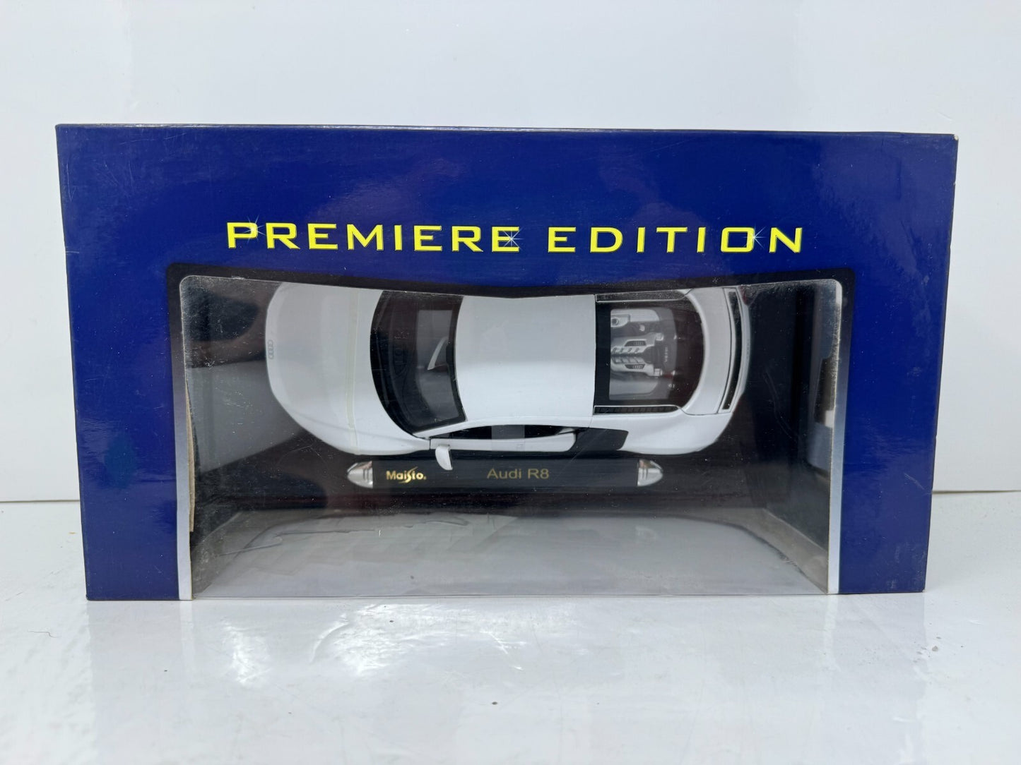 Maisto Audi R8 Premiere Edition 1:18 Diecast