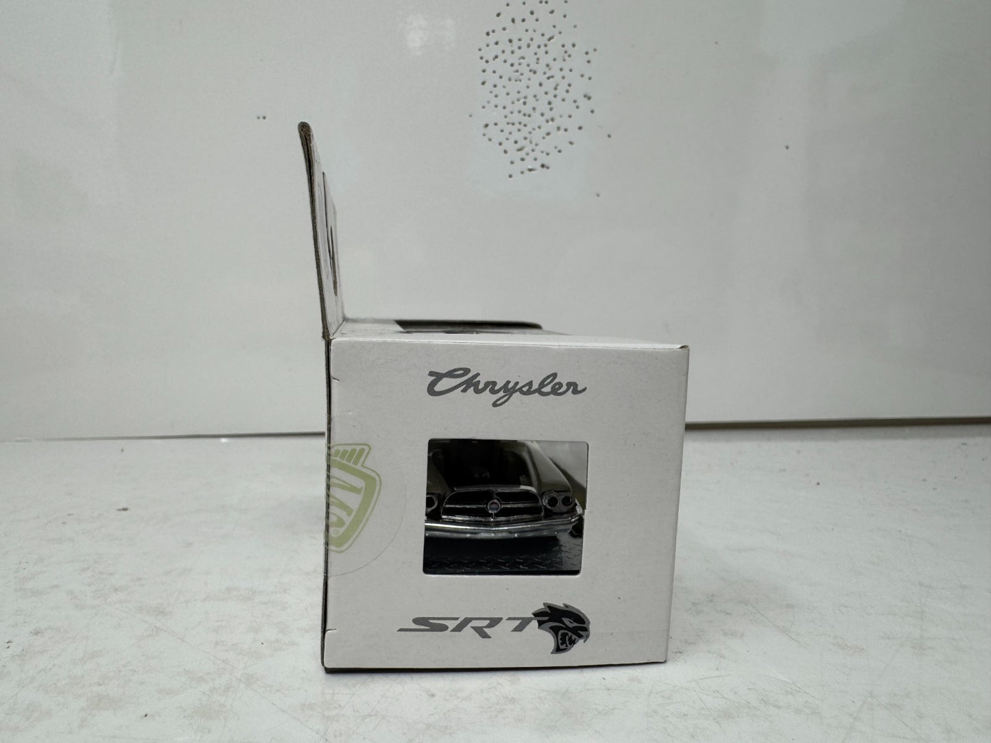 M2 Machines SRT 1966 Chrysler 300F 1:64 Diecast