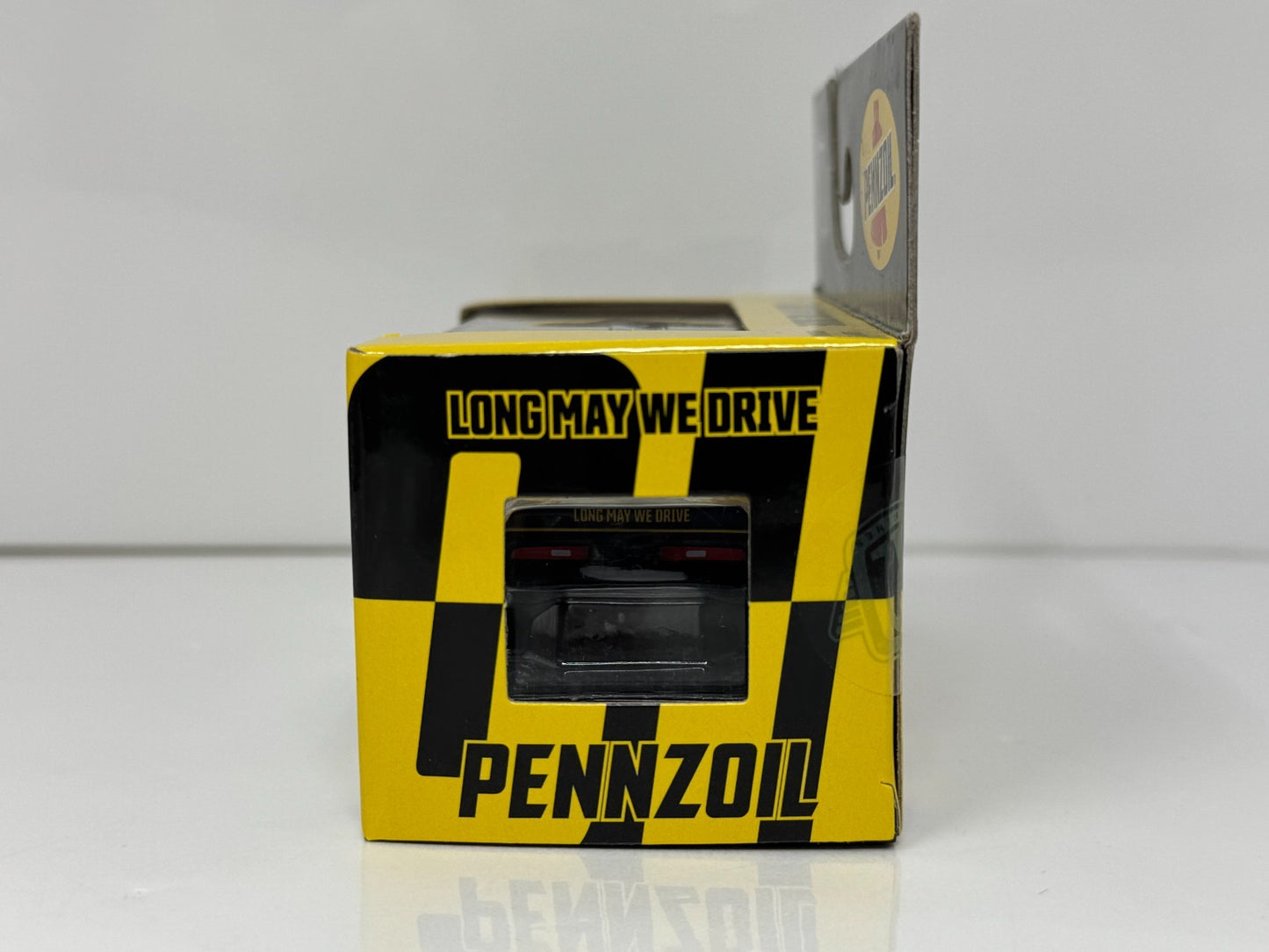 M2 Machines Pennzoil 1971 Dodge Challenger Funny Car 1:64 Diecast
