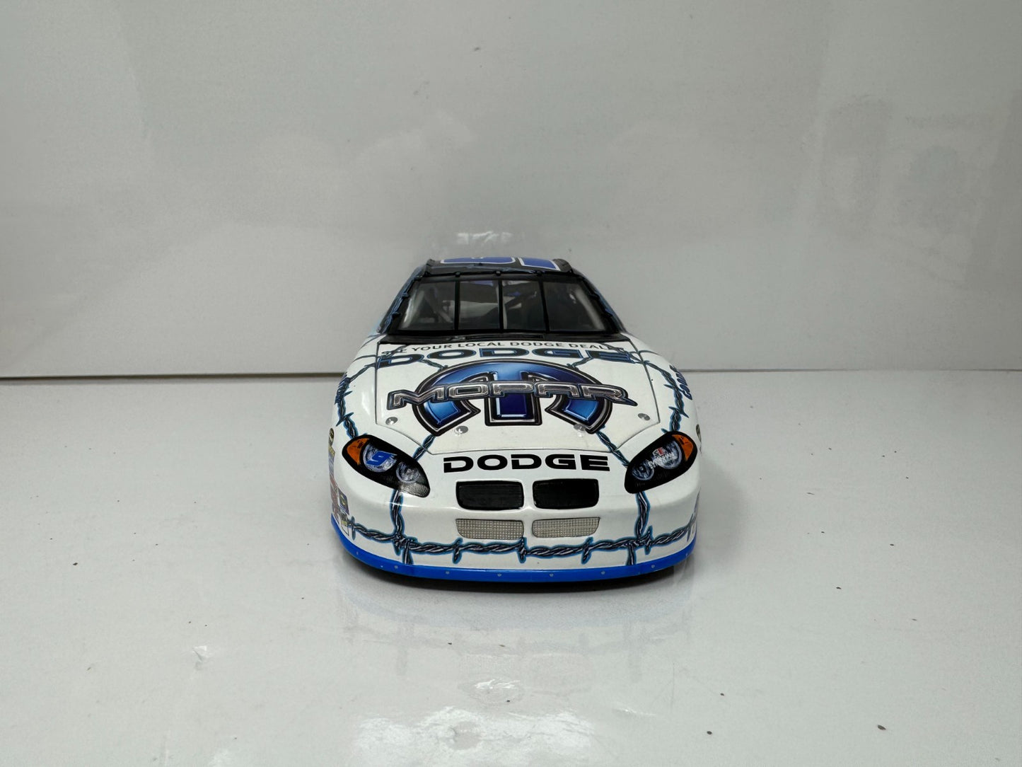 Action NASCAR Kasey Kahne #9 MOPAR 2004 Dodge Intrepid 1:24 Diecast