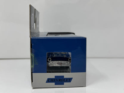 M2 Machines Chevrolet 1957 Chevrolet 150 Handyman Station Wagon 1:64 Diecast
