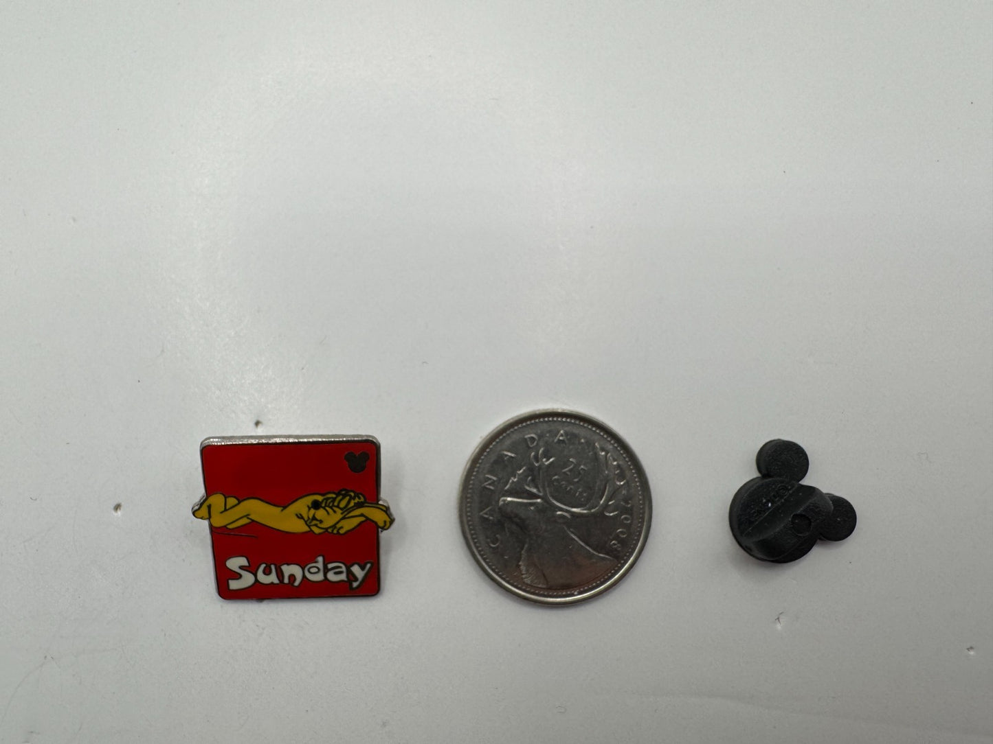 WDW Disney Sunday Pluto Days of the Week Hidden Mickey Trading Pin DC1S10