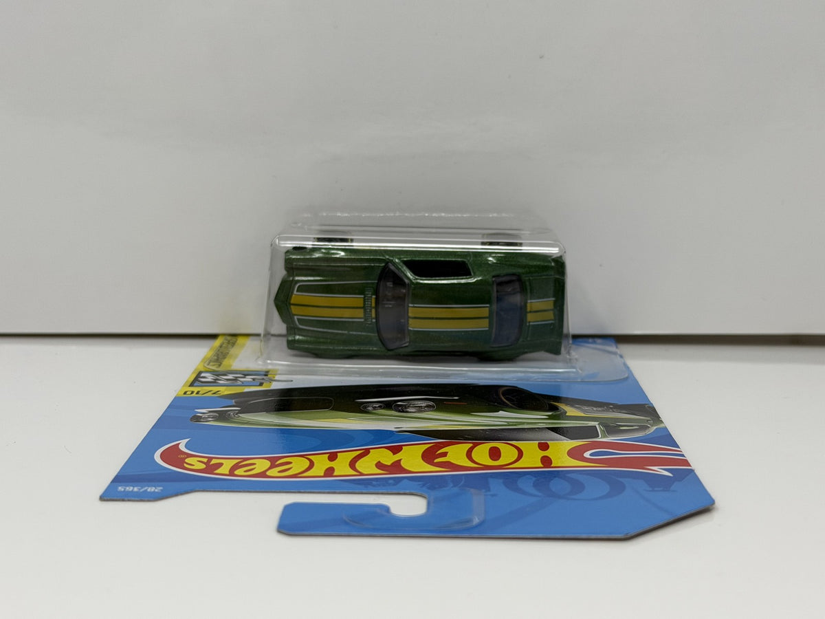 Hot Wheels HW Speed Graphics 1970 Chevrolet Camaro 1:64 Diecast Green