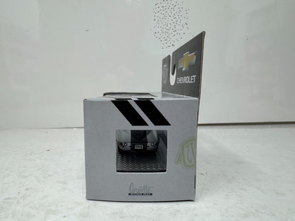 M2 Machines 1966 Chevrolet Corvette 427 1:64 Diecast