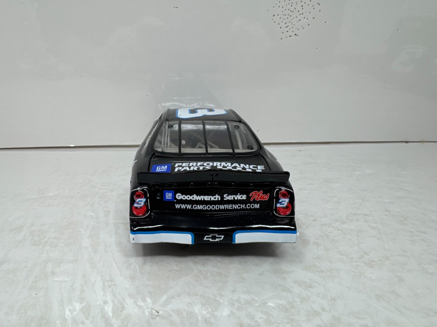 Action Nascar #3 Dale Earnhardt Oreo GM Goodwrench 2001 Monte Carlo 1:24 Diecast