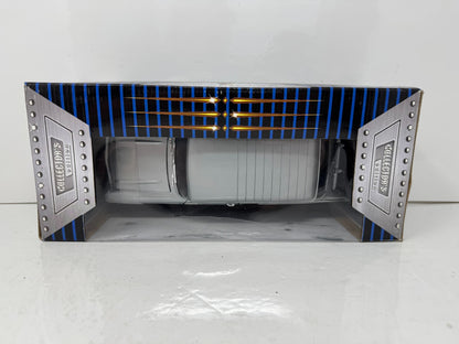 Yat Ming Road Signature 1957 Chevrolet Nomad 1:18 Diecast