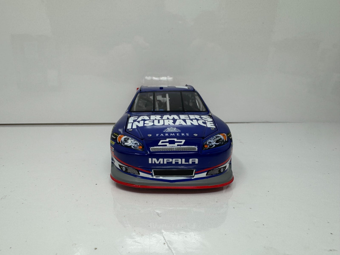Lionel NASCAR Kasey Kahne #5 Farmers Insurance 2012 Chevy Impala 1:24 Diecast