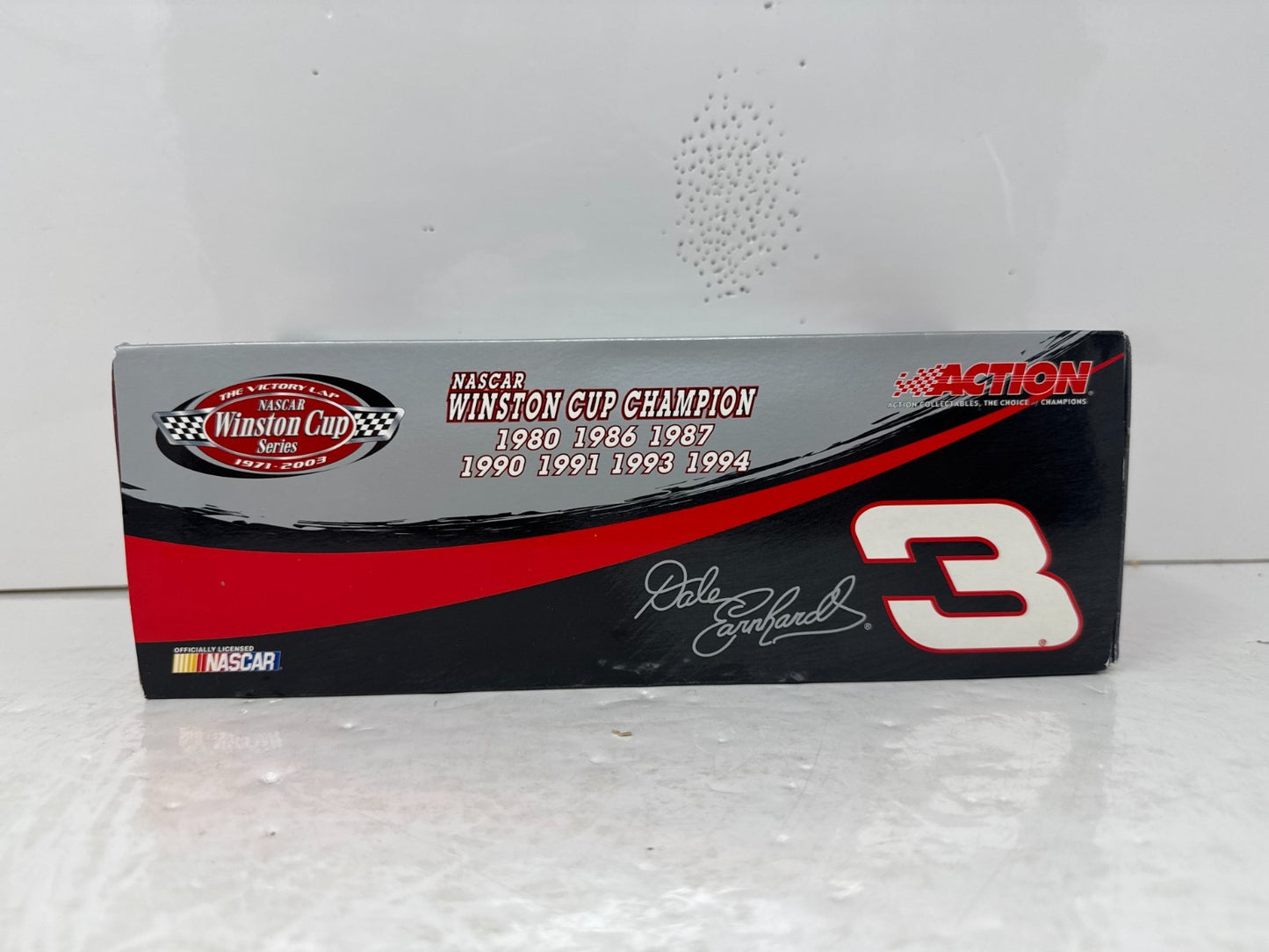 Action Nascar #3 Dale Earnhardt Victory Lap 7x Champion 2003 1:24 Diecast