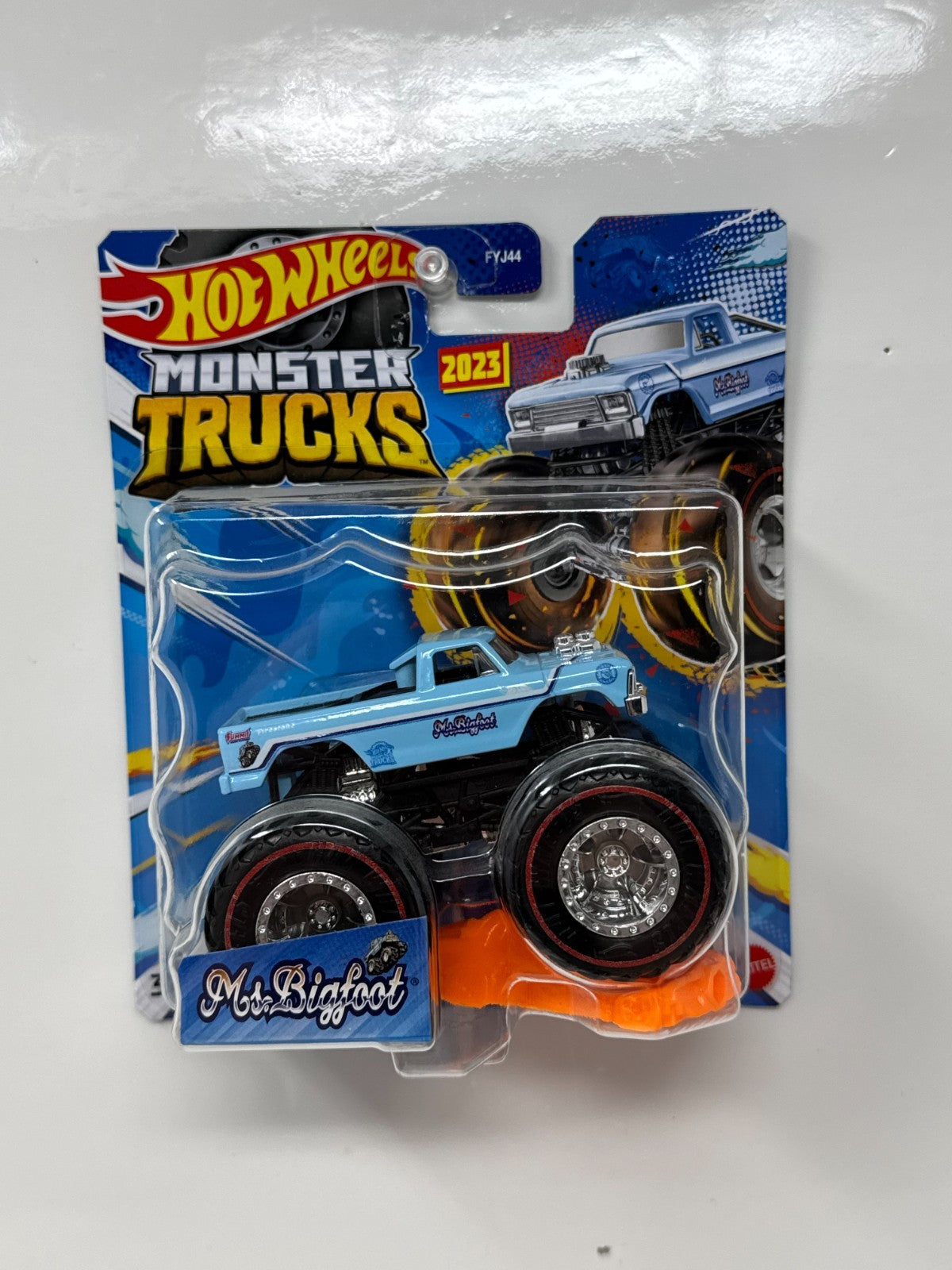 Hot Wheels Monster Trucks Treasure Hunt Ms. Bigfoot 1:64 Diecast
