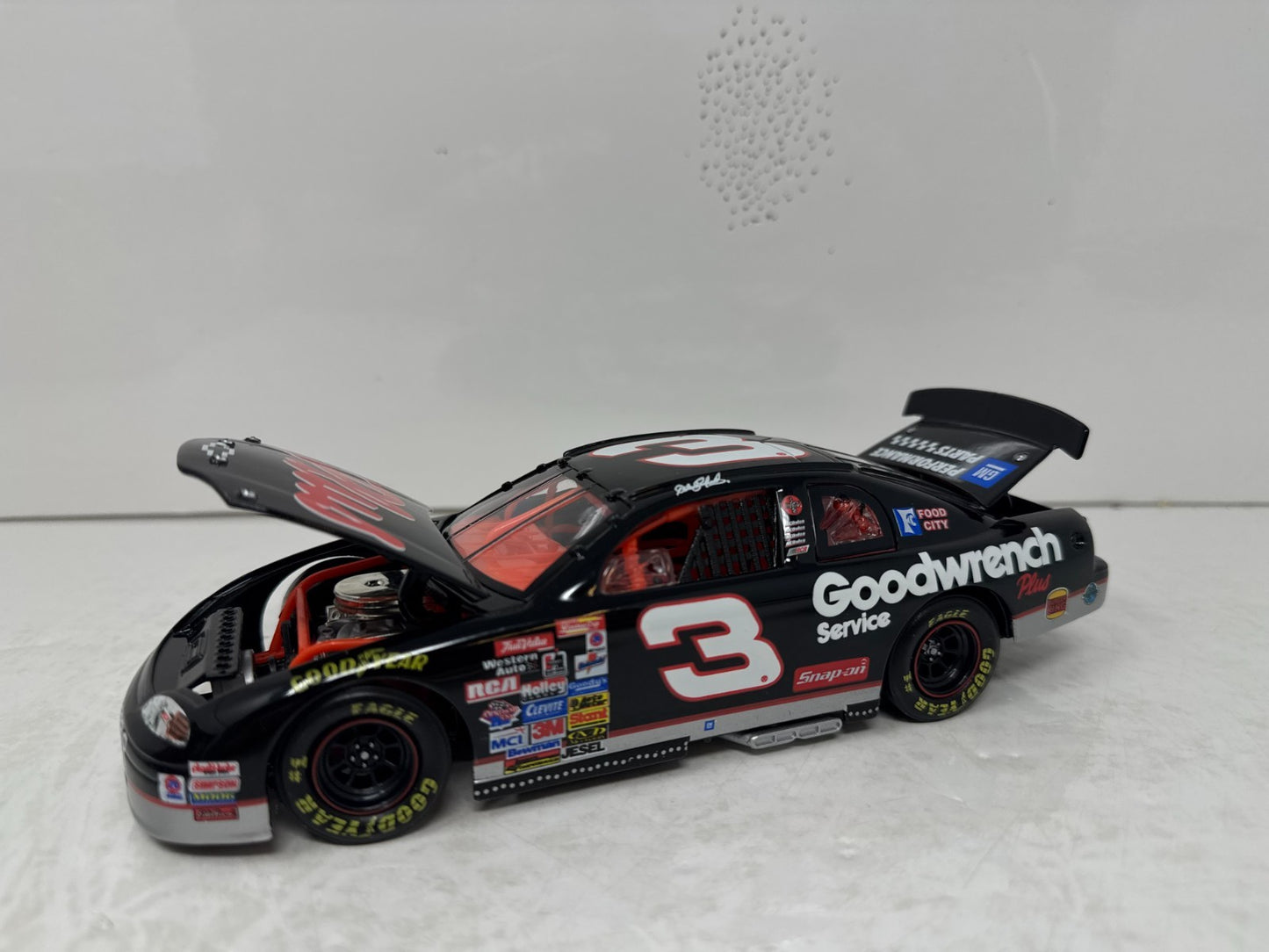 Action Nascar #3 Dale Earnhardt Goodwrench Plus 1998 Monte Carlo 1:24 Diecast