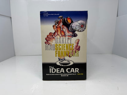 Milestone Scotty Cannon NHRA Oakley Mad Science Idea Car Funny Car 1:16 Scale