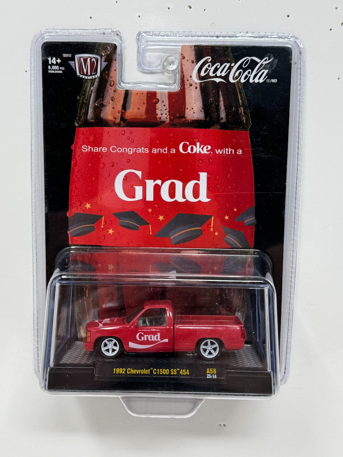M2 Machines Coca-Cola Grad 1992 Chevrolet C1500 SS 454 1:64 Diecast