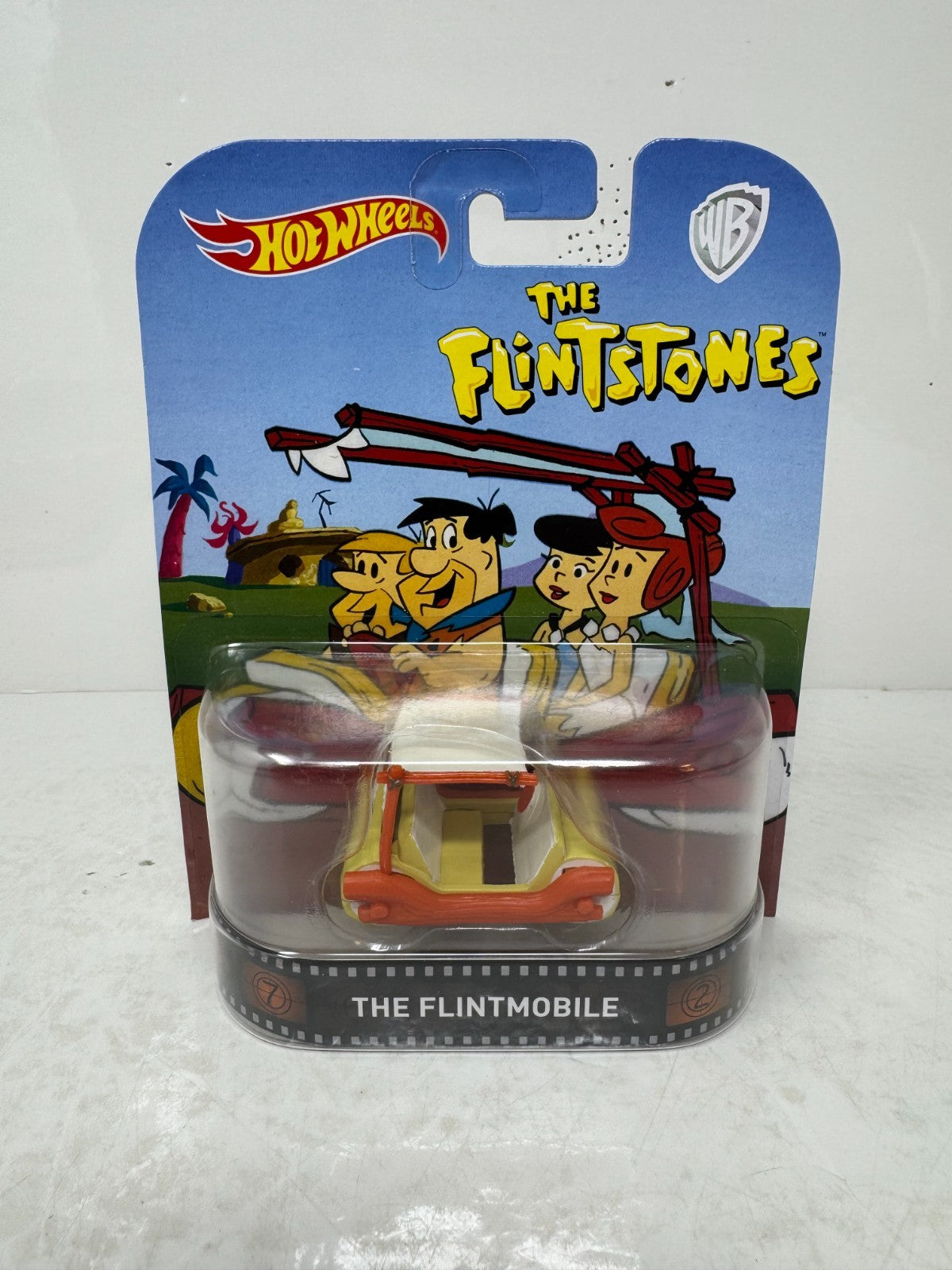 Hot Wheels Retro Entertainment The Flintstones The Flintmobile 1:64 Diecast