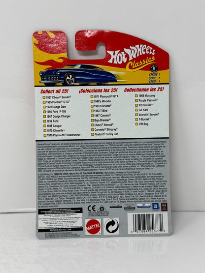 Hot Wheels Classics Corvette Stingray 1:64 Diecast