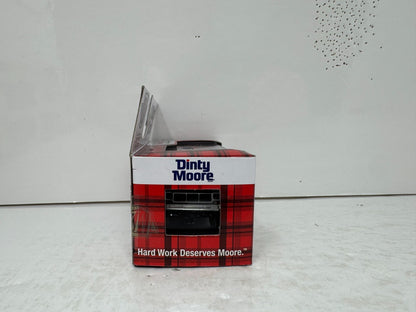 M2 Machines Dinty Moore 1973 GMC Jimmy Sierra 4x4 1:64 Diecast