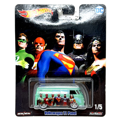 Hot Wheels DC Comics Volkswagen T1 Panel 1:64 Diecast Real Riders