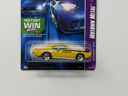 Hot Wheels Motown Metal 1969 Pontiac GTO 1:64 Diecast Yellow V3