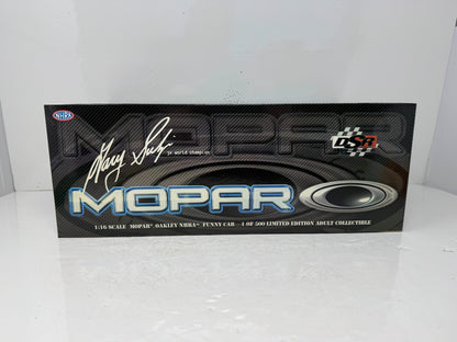 Milestone Gary Scelzi NHRA Mopar Oakley Carbon Dodge Stratus Funny Car 116 Scale