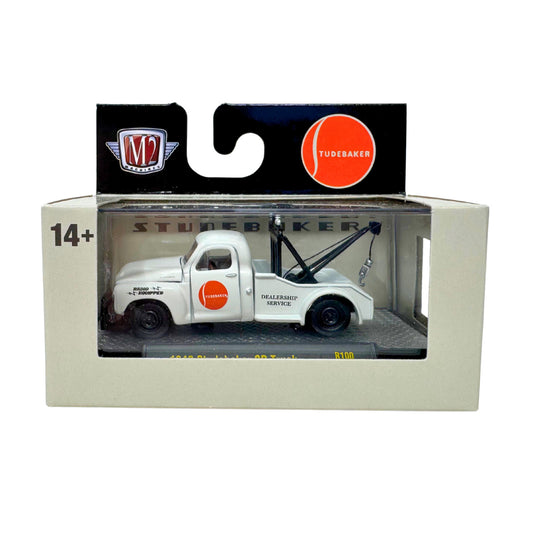 M2 Machines 1949 Studebaker 2R Truck 1:64 Diecast