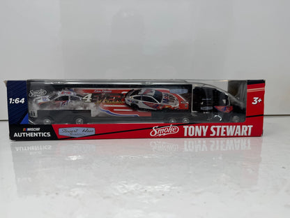 Lionel Nascar Hauler Kevin Harvick & Tony Stewart 4Ever A Champion 164 Diecast