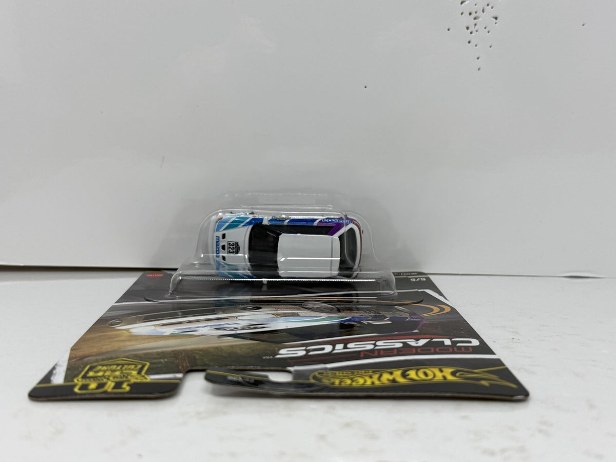 Hot Wheels Premium Modern Classics Mazda 323 GTR 1:64 Diecast