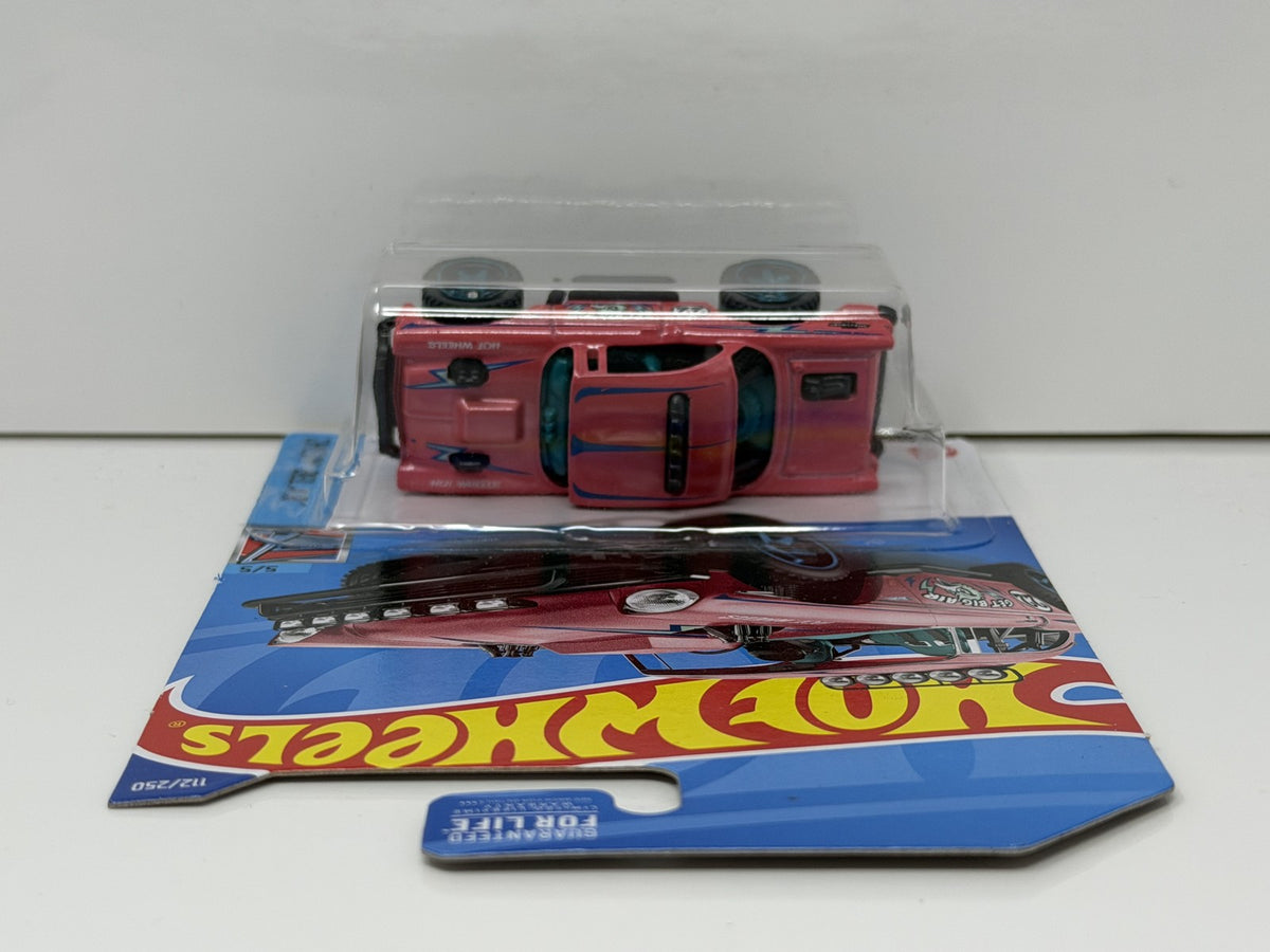 Hot Wheels Chevy Bel Air Big-Air Bel-Air Pink 1:64 Diecast U.S. Card