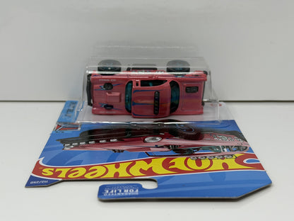 Hot Wheels Chevy Bel Air Big-Air Bel-Air Pink 1:64 Diecast U.S. Card
