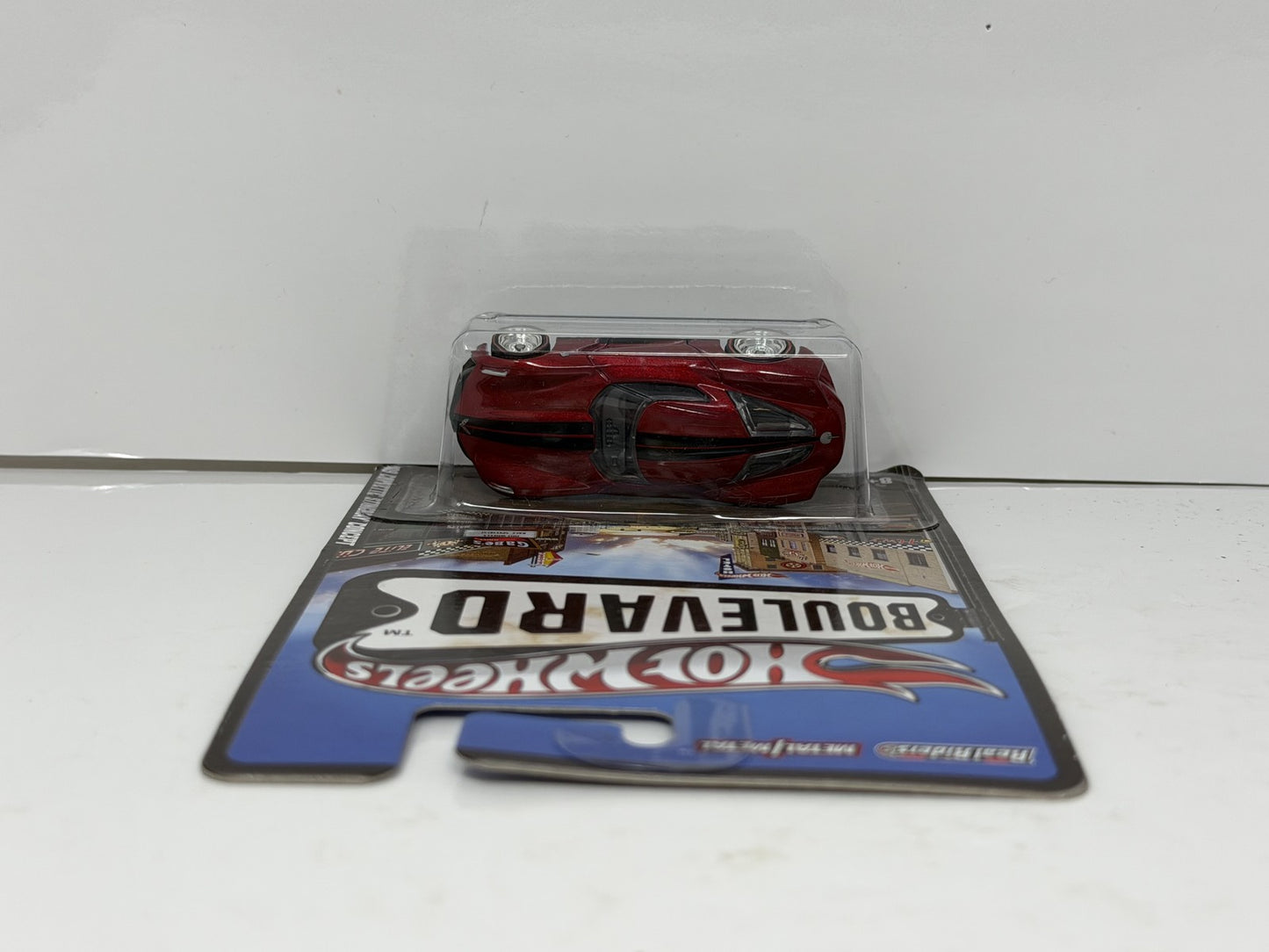 Hot Wheels Boulevard 2009 Corvette Stingray Concept 1:64 Diecast Real Riders