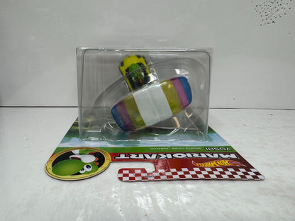 Hot Wheels Mario Kart Yoshi Sports Coupe Parafoil 1:64 Diecast